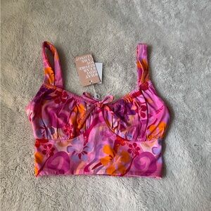 Tiger mist top